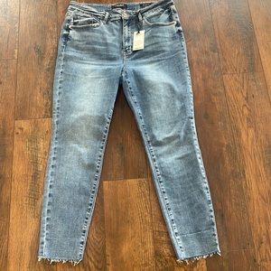 *NEW* JUDY BLUE RELAXED FIT JEANS